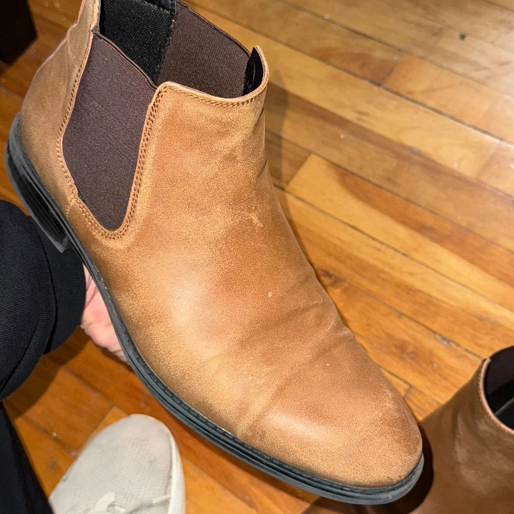 Men's Tan Chelsea Boots size 11.5
